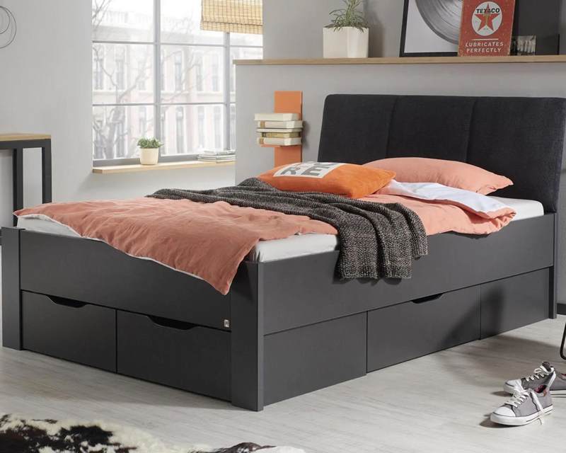 bed 180x200 met opbergruimte